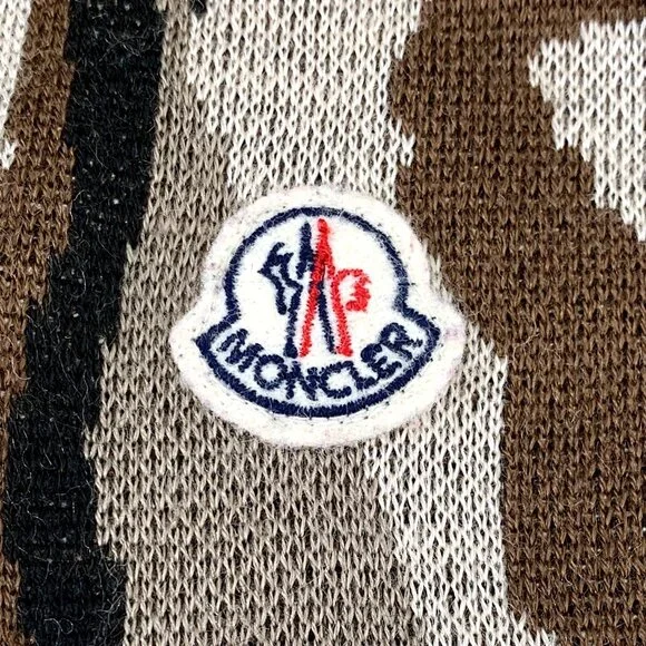 H13278 Moncler Camouflage Cotton Logo Patch Crewneck Long Sleeve Sweater Size XX